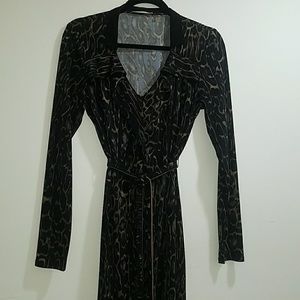 [Tahari] Print Dress (Sz. Small/Black & Brown)